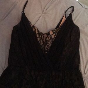 Formal Black Midi Dress with Tulle and Lace